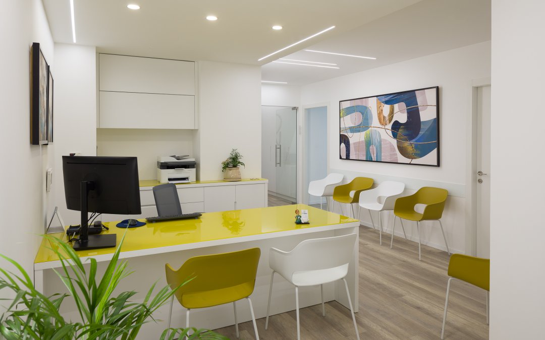 עיצוב מודרני מרענן במרפאת שיניים